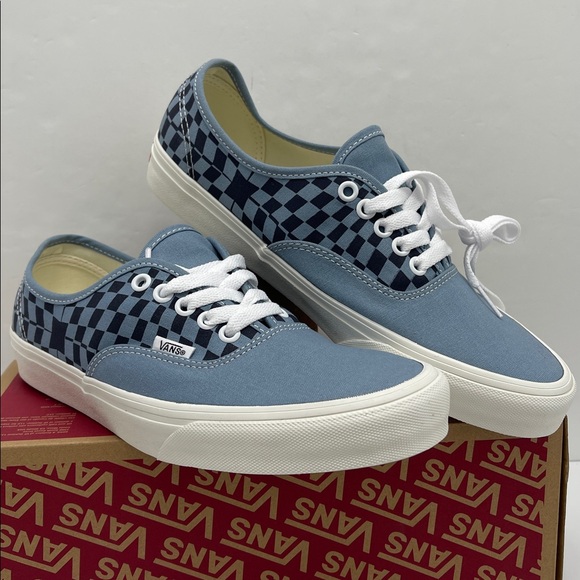 Vans • Men’s Authentic WACK DBLUE
VN000D7Y BLU Sneakers - Picture 6 of 16